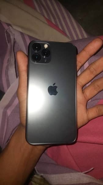 iphone 11 pro 0