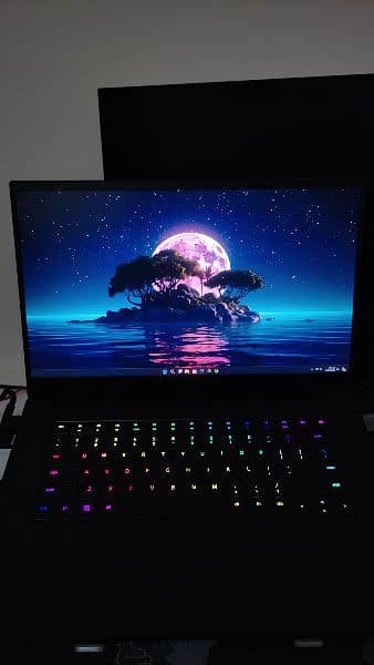 Razer blade 15 Advance 2020 Gaming Laptop 10th gen i7 RTX2080Super 8GB 9