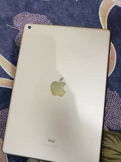 iPad 8 generation 10/10 condition full box k sath