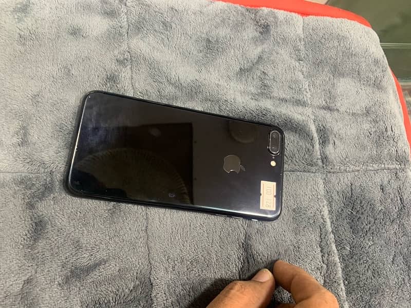 iphone 7Plus 128 GB PTA 2