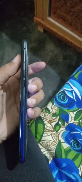 oppo f9 4/64 just mobile  hai  03066564699 3