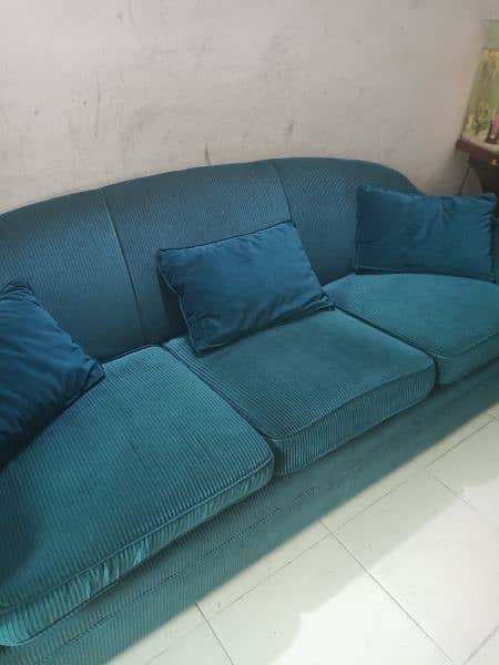 3,2,1    6 seater sofa 2