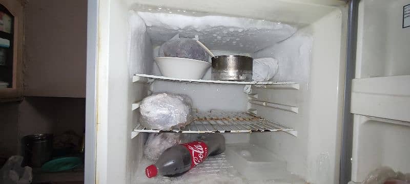 Hayer refrigerator 3