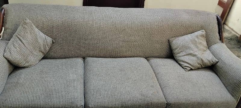 5 Seater wooden Sofa Set in reasonable price 2