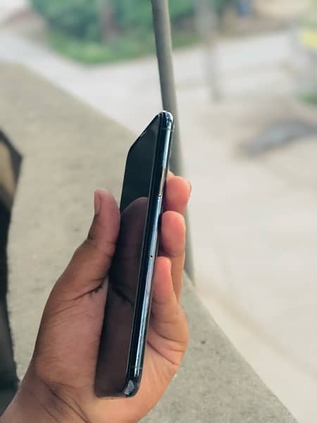 iPhone 11 Pro Max PTA 8