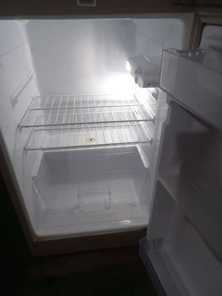 Dawlance fridge 1