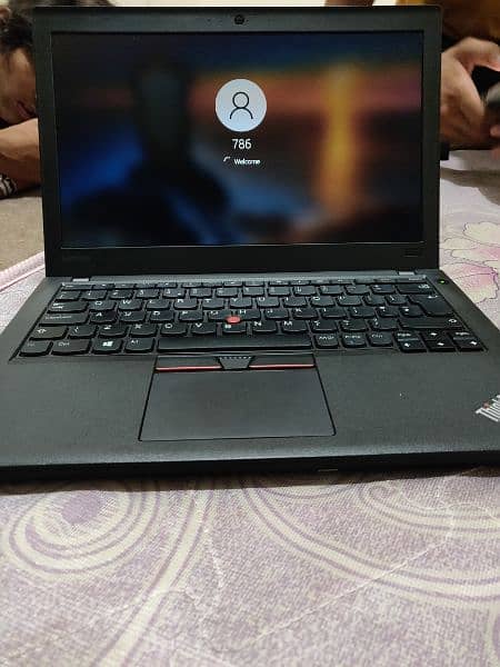 Lenovo laptop Online work k lia x270 new laptop urgent sale 3