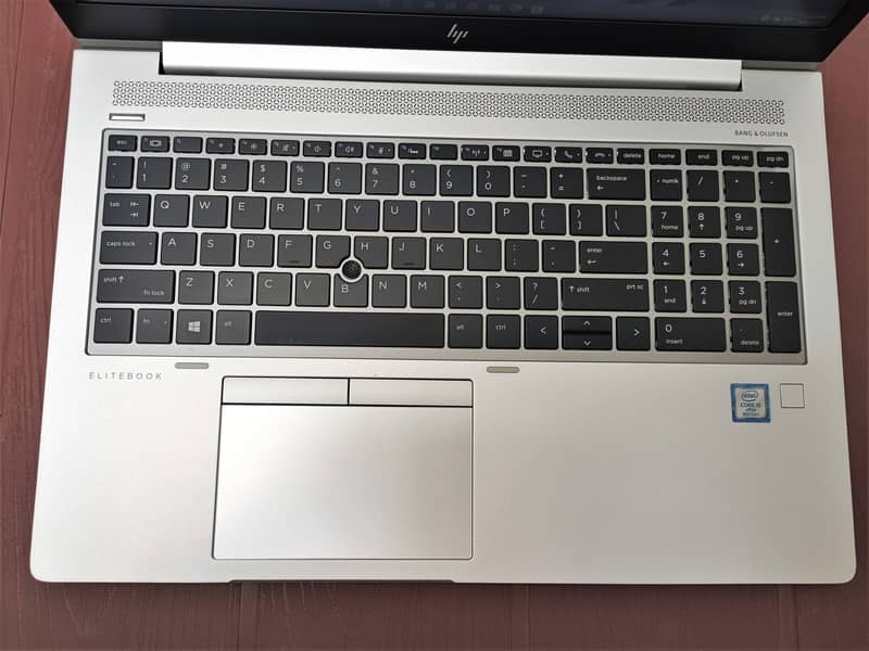 "HP EliteBook 850 G5 - i5 8th Gen, 8GB RAM, 256GB NVMe" 6