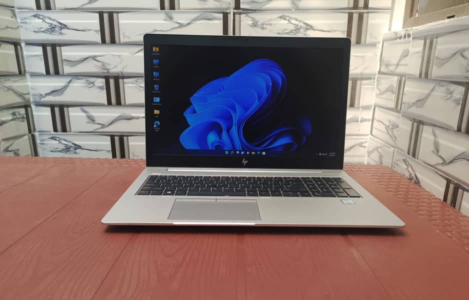 "HP EliteBook 850 G5 - i5 8th Gen, 8GB RAM, 256GB NVMe" 7