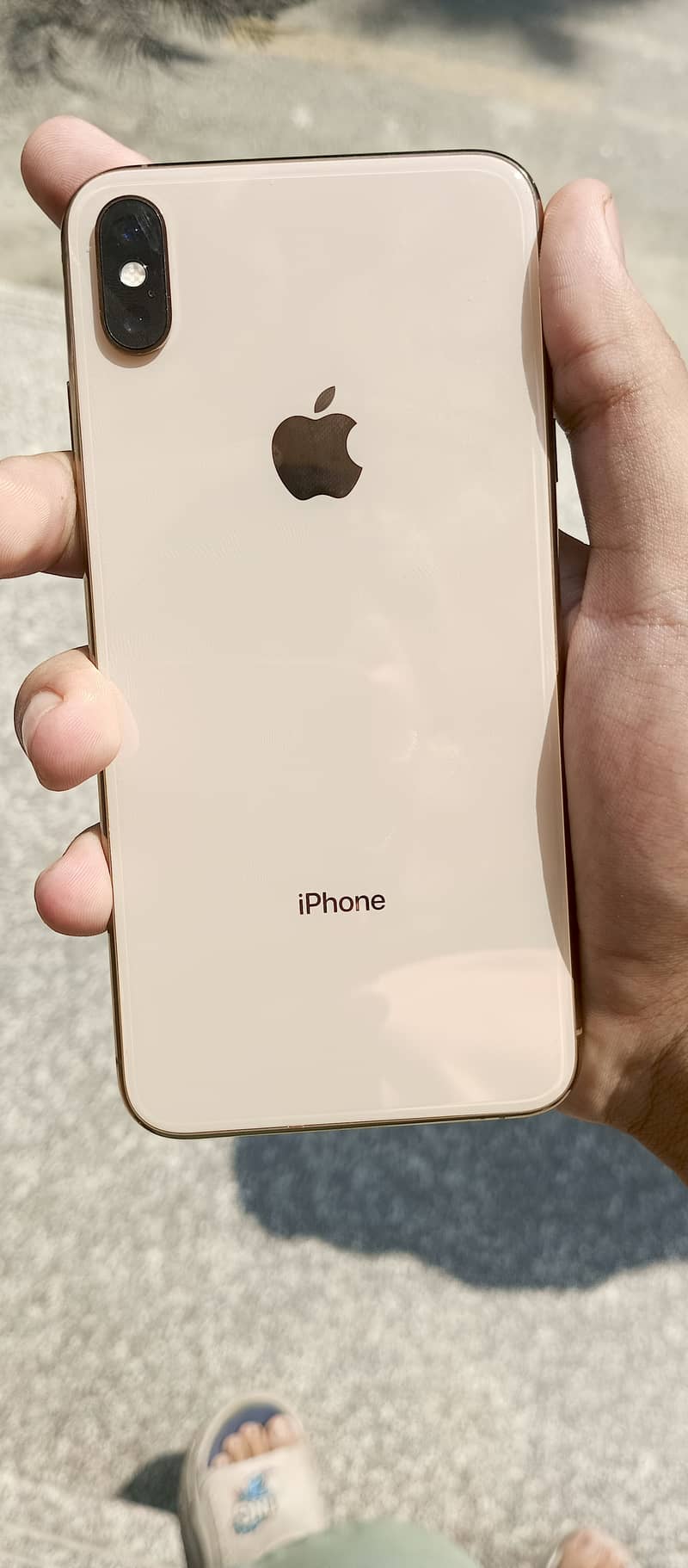 Xs max non pta 10by 10 urgent sale 2