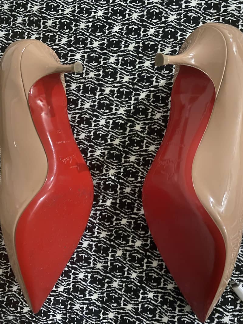 Christian Louboutin Kate 55 mm Pumps - Nude Patent Leather 4