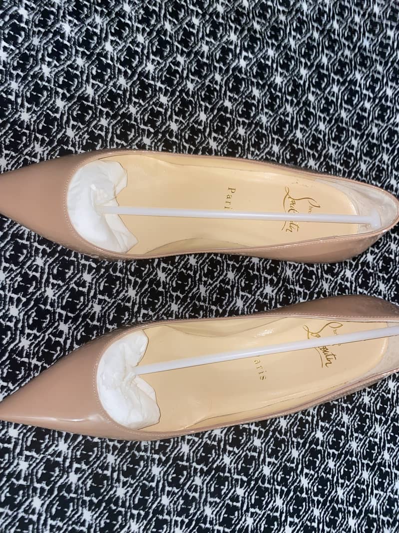 Christian Louboutin Kate 55 mm Pumps - Nude Patent Leather 7