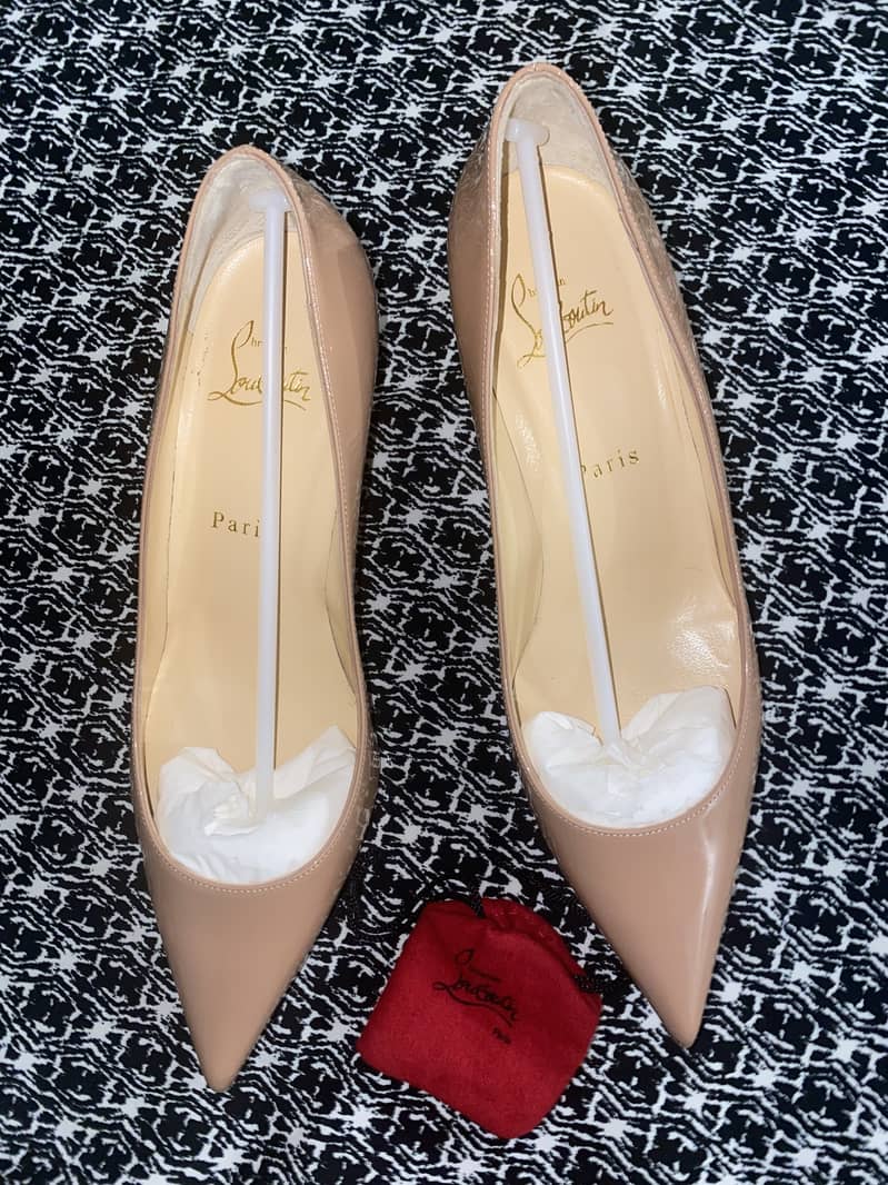 Christian Louboutin Kate 55 mm Pumps - Nude Patent Leather 8