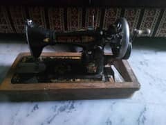 orignal sewing machine available for sale in very reasonable price