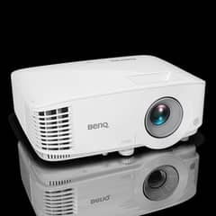 BenQ MX550 Multimedia Projector / Display / Screen / Cenima /