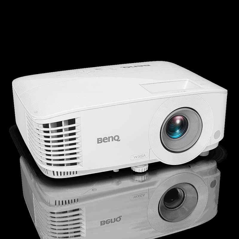 BenQ MX550 Multimedia Projector / Display / Screen / Cenima / 0