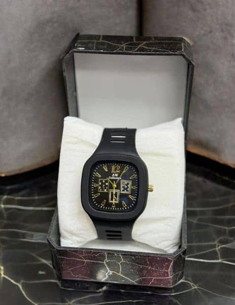 men casual Analogue watch 0