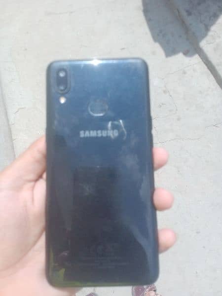 Samsung Galaxy A10s 1