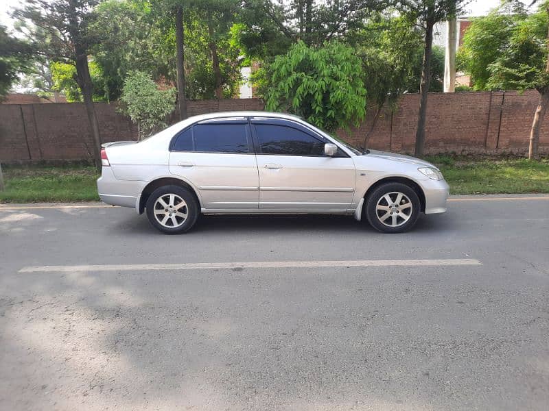 Honda Civic EXi 2005 17