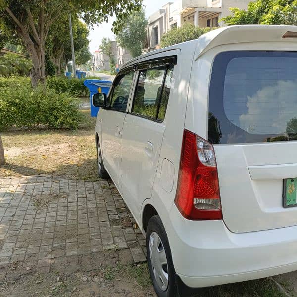 Suzuki Wagon R 2018 VXL White 1st Owner 11