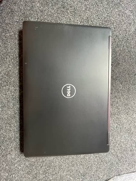 Dell precision 3520 Work station 0