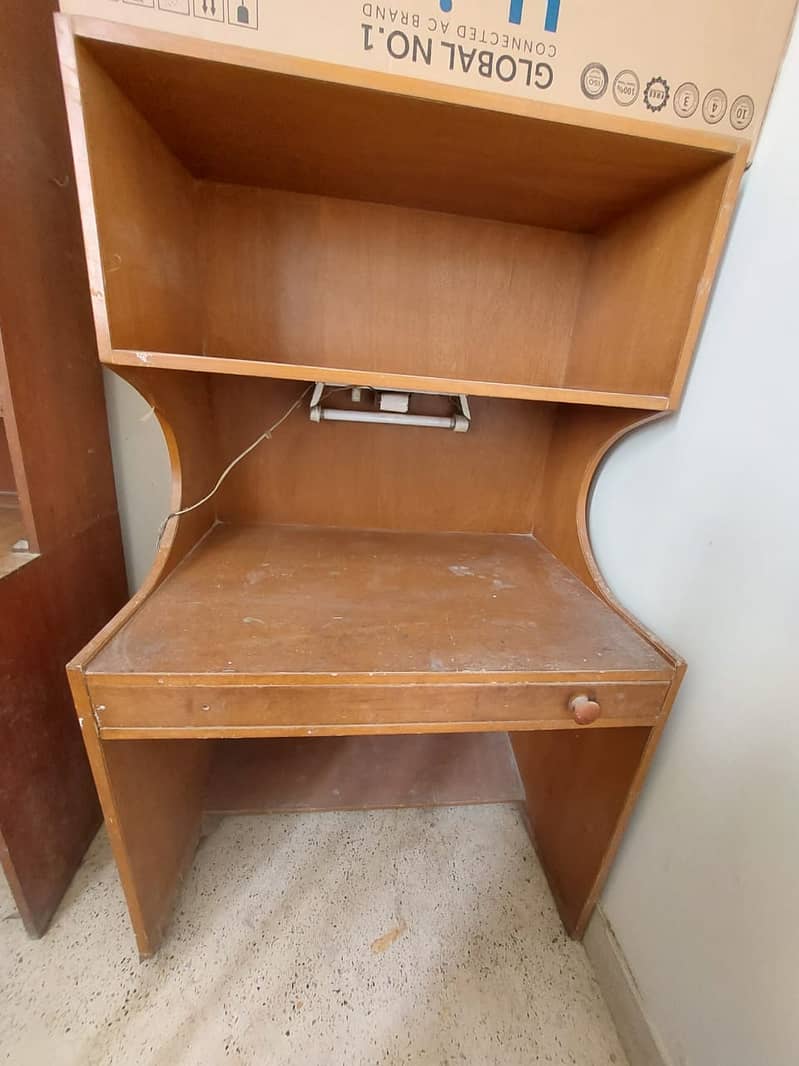 wood study tables urgent sale 2