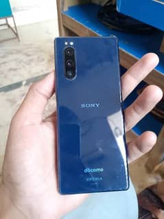 Sony Xperia 5