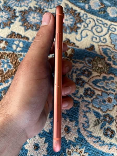 iPhone XR 128 gb non pta 6