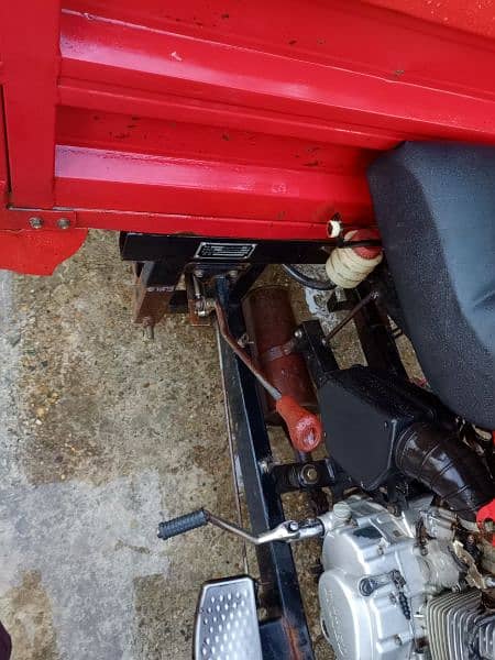 United 150cc loader for urgent sale 9