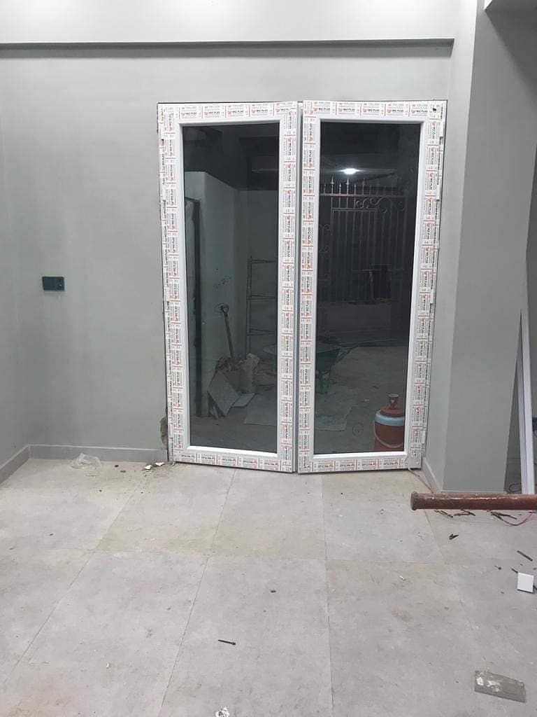 aluminium window/upvc door/glass work/partition/upvc window/cabine 4