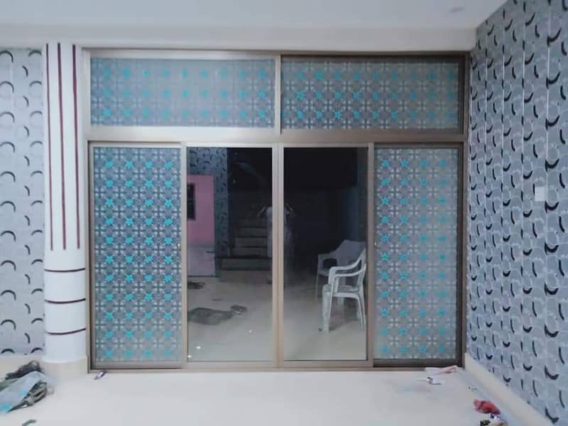 aluminium window/upvc door/glass work/partition/upvc window/cabine 17