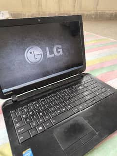 Toshiba Laptop 4gb ram, 512 gb storage, windows 7 LG