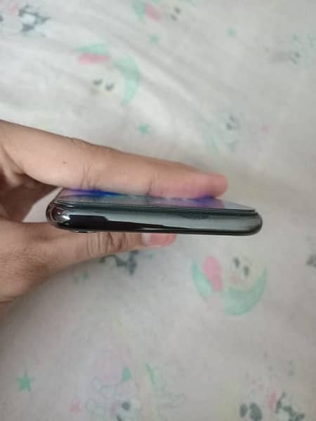 Apple iphone x 5