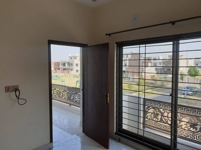 5 Marla Used House For Rent In Park View City Lahore 16