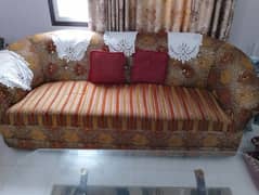 5 seater home used sofa 0