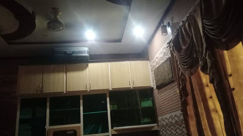 9.5 Marla Triple Story Prime Location House For Sale In G. T Road Okara 3