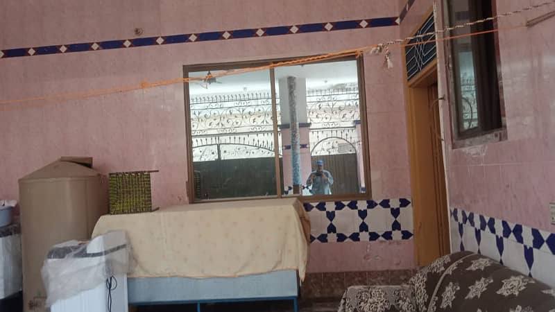 9.5 Marla Triple Story Prime Location House For Sale In G. T Road Okara 11