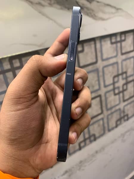 Iphone 13/ 256 gb / Factory unlock / waterpack 2