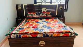 one month used bed set