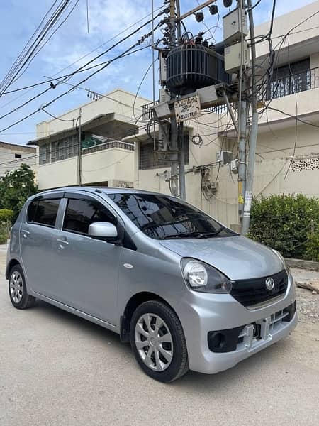 Daihatsu Mira 2015 3