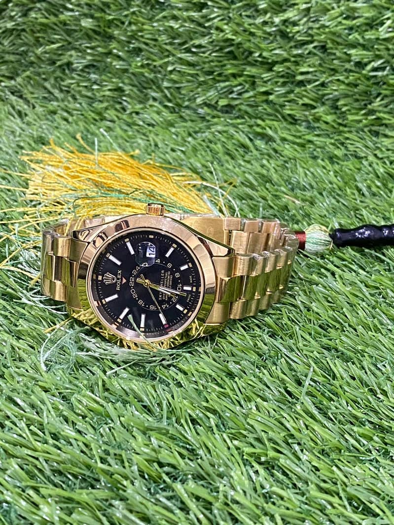 Rolex Sky-Dweller gold with black Dial 2