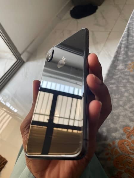 Iphone XS Max 64gb 4