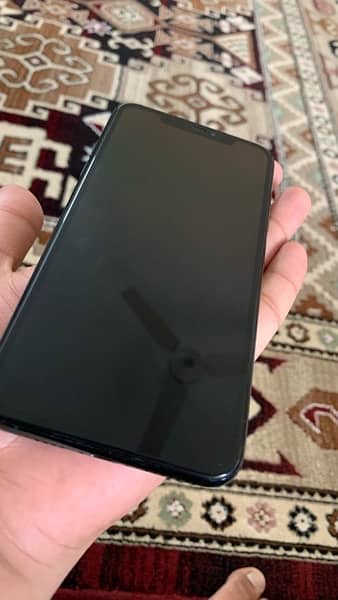 IPHONE 11 pro max NON PTA 256gb 1