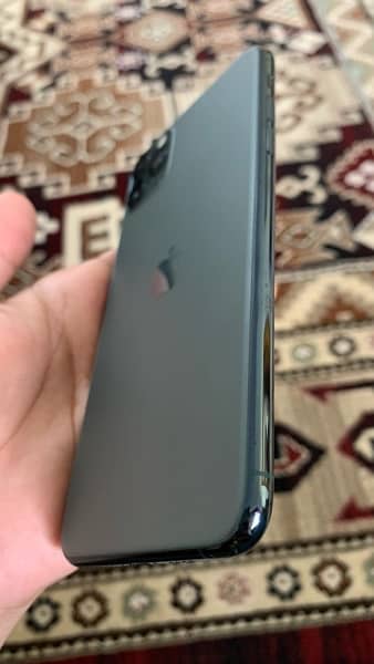 IPHONE 11 pro max NON PTA 256gb 2