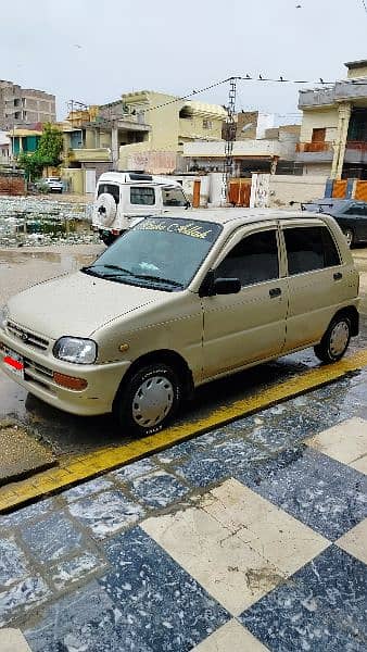 Daihatsu Cuore 2011 4