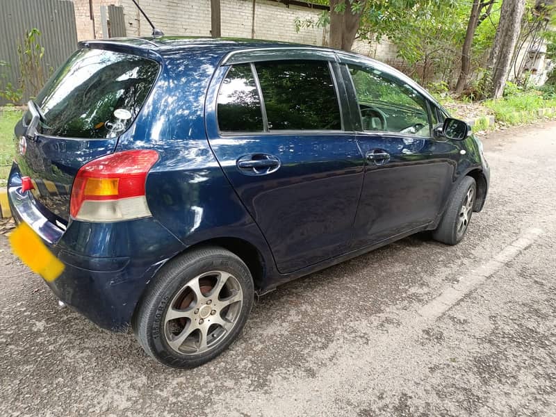 Toyota Vitz 2008 3