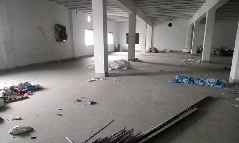 Factory Of 4 Kanal In Gajju Matah For Rent 2