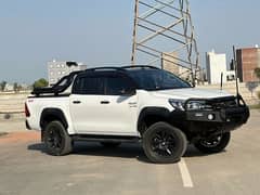 Toyota Hilux revo v 2.8 deisel 2021