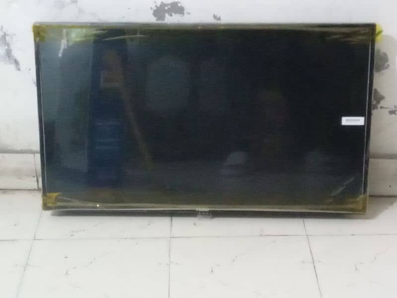 32 Inch new LED haier for contact 03004205000 1