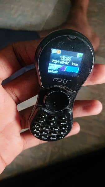 ROKH SPINER MINI PHONE 1